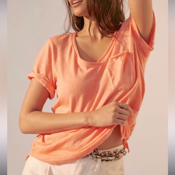 Anthropologie t.la Peach Classic V-neck Tee - Picture 1 of 8